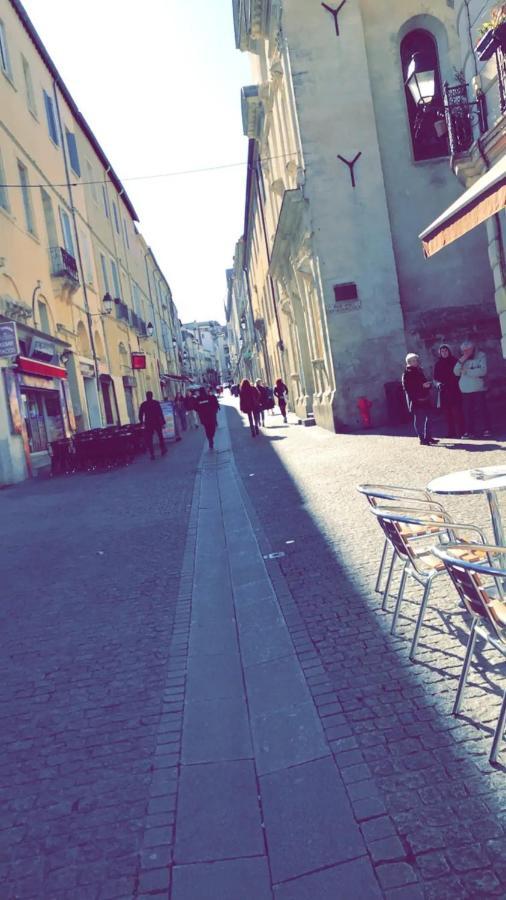 Magnifique 2 Pieces - Plein Centre - Tram 1 Min Apartment Montpellier Ngoại thất bức ảnh
